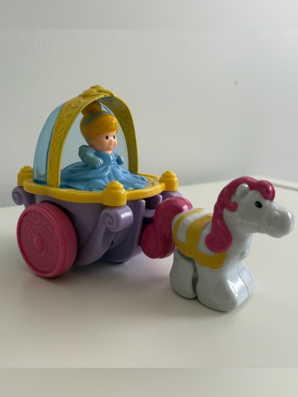 Fisher Price Klip Klop Cinderella Carriage Horse Disney Rare Toy